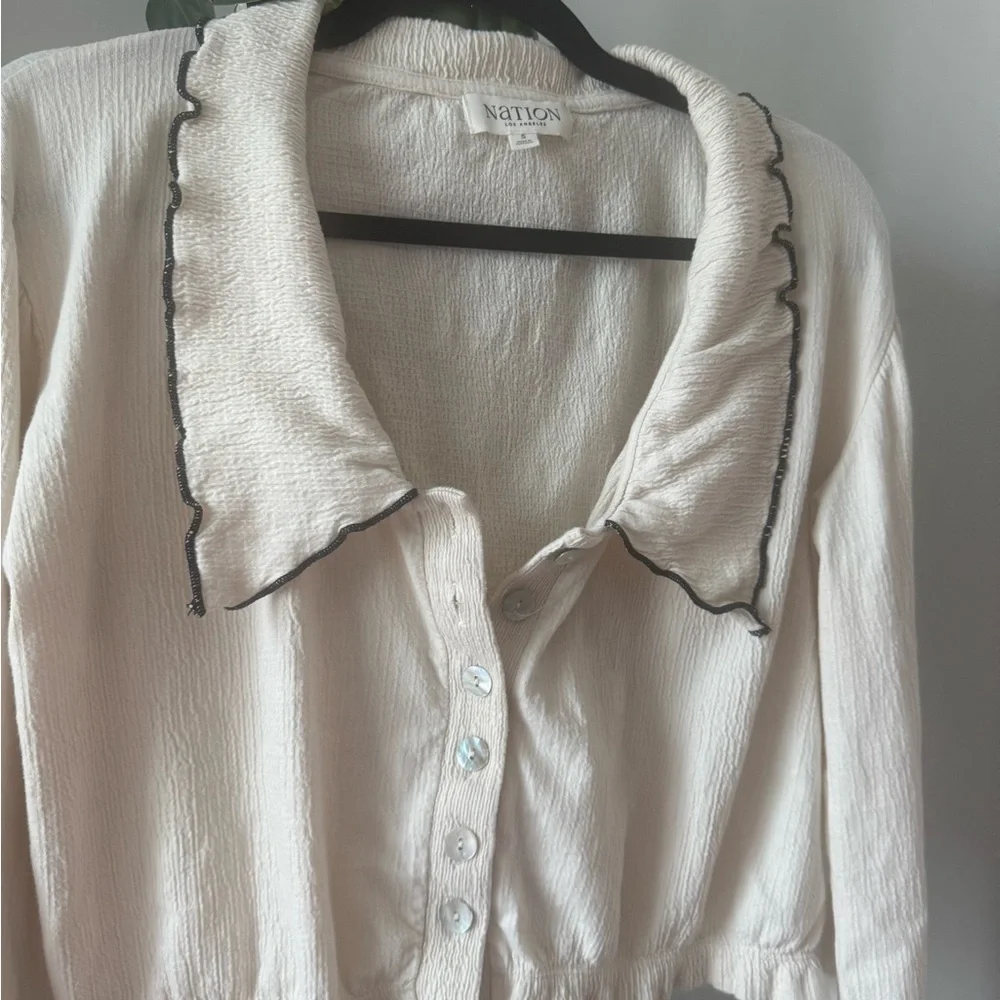 Anthropologie Nation Los Angeles Daisy Oversized Collar Button-Front Top - Picture 6 of 12